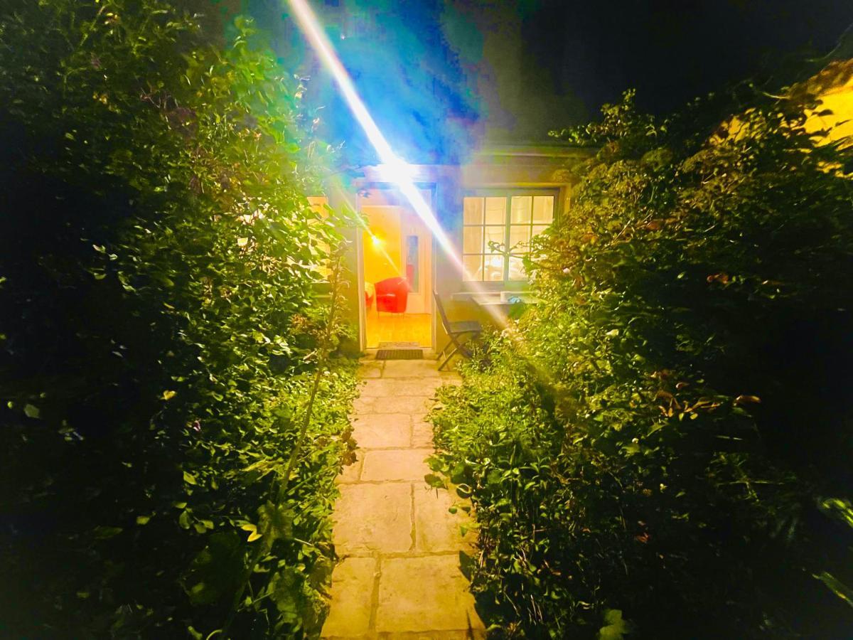 La petite Maison dans la Croix Rousse Lyon Extérieur photo