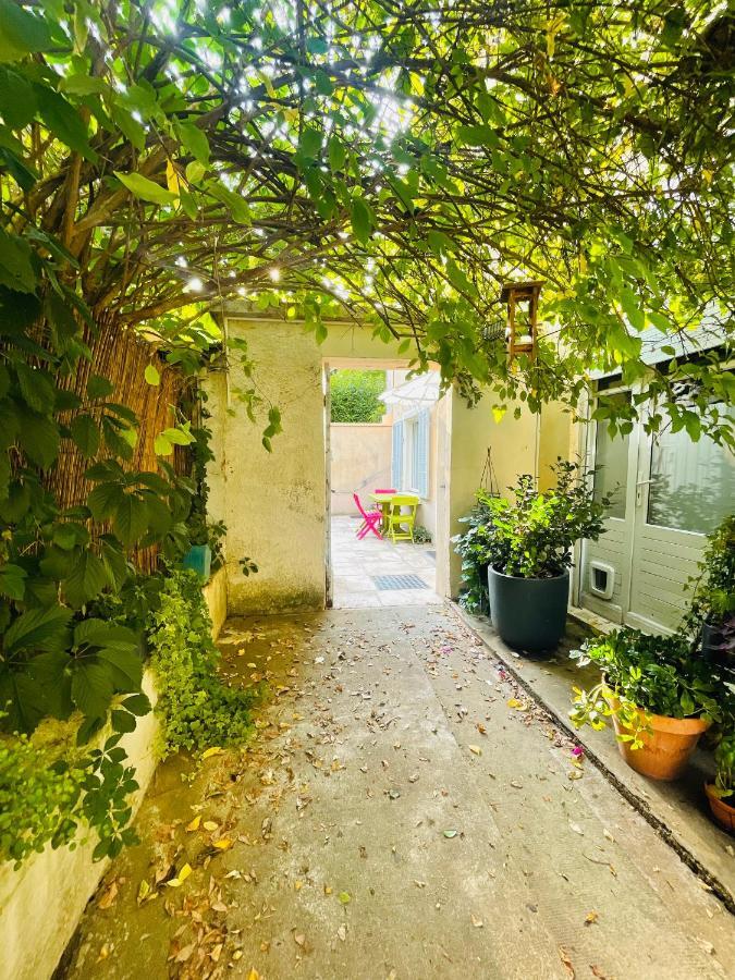 La petite Maison dans la Croix Rousse Lyon Extérieur photo