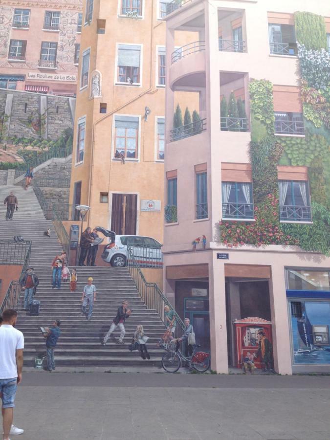 La petite Maison dans la Croix Rousse Lyon Extérieur photo